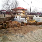 koç başlı mezar taşları