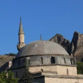 Ali Paşa Cami Ve Türbesi