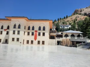 Somuncu Baba Türbesi