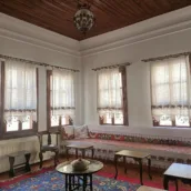 Hayri İnal Konağı
