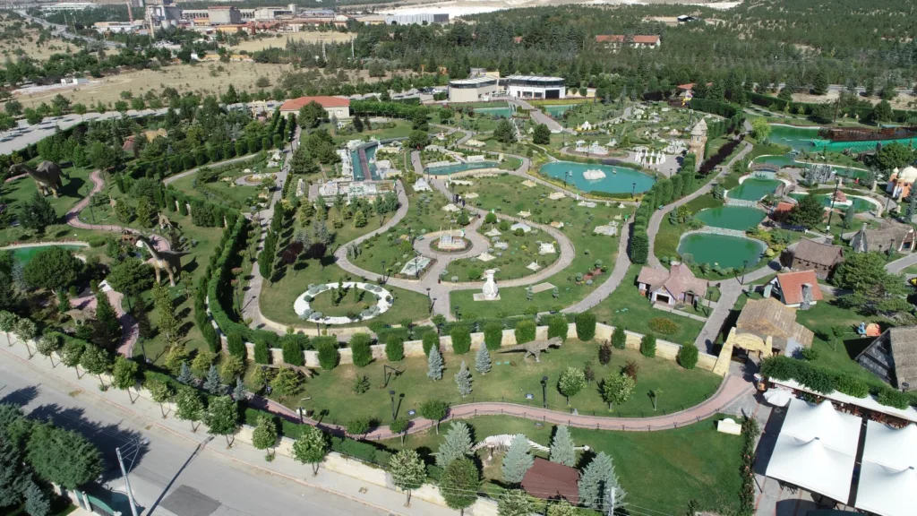 80 Binde Devr-i Alem Parkı – Meram Belediyesi – Konya