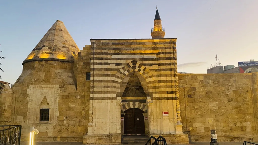 Cacabey Medresesi – Kırşehir