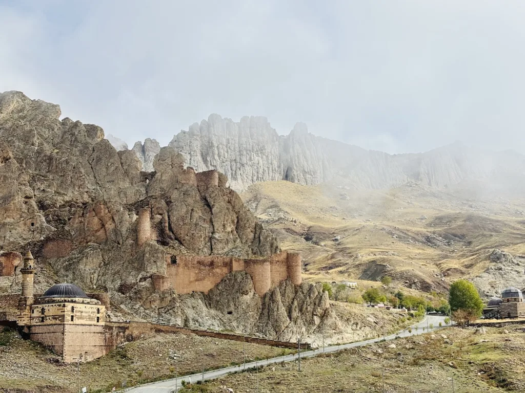 Doğubeyazıt Kalesi – Ağrı