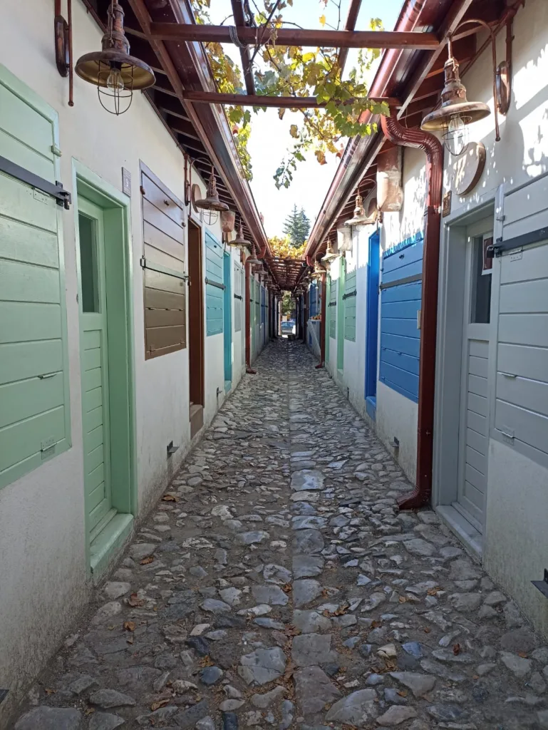 Dünyanın En Dar Arastası – Çorum