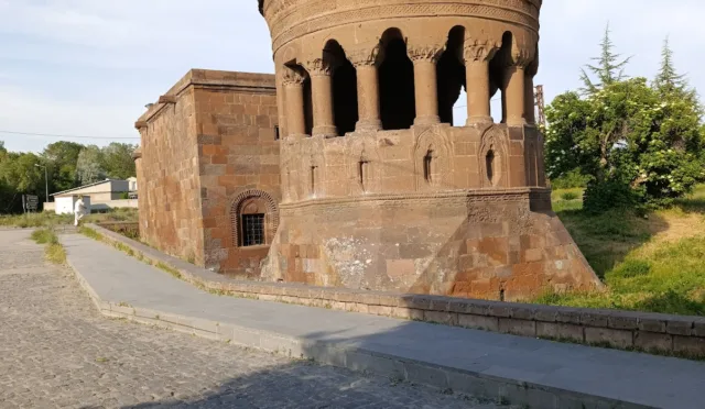 Emir Bayındır Kümbeti – Bitlis fotoğrafı