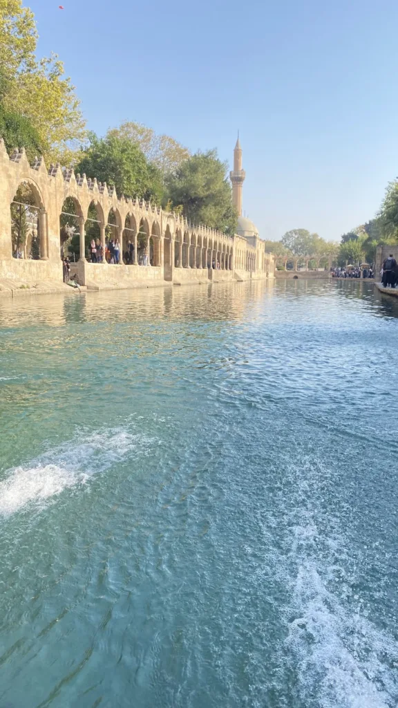 Halilürrahman Medresesi – Şanlıurfa