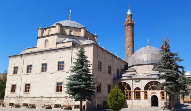 Hasan Harakani Türbesi – Kars fotoğrafı