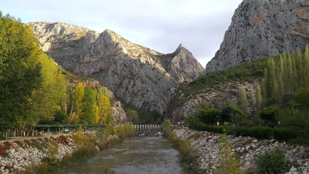 İncesu Kanyonu – Çorum