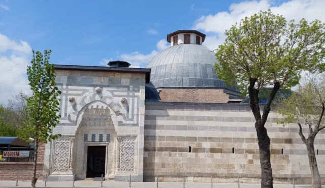 Karatay Medresesi – Konya fotoğrafı