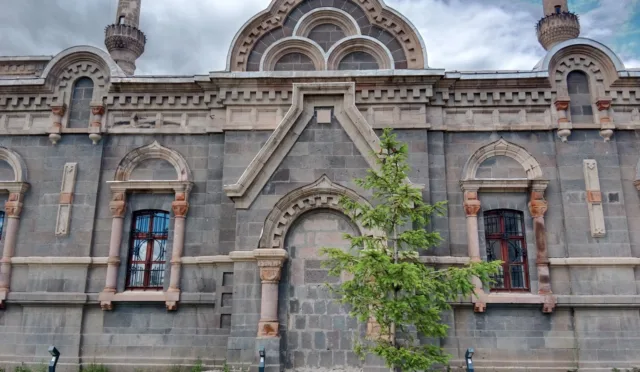 Kars Baltık Mimarisi – Kars fotoğrafı