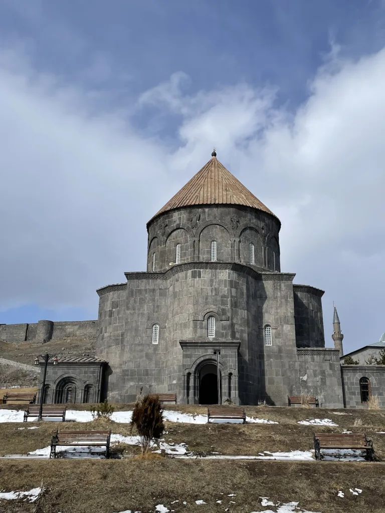 Kars On Iki Havariler Kilisesi – Kars