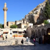 Mevlid-i Halilulrahman Mağarası
