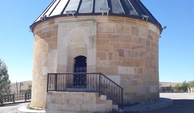 Şehit Osman Türbesi – Bayburt fotoğrafı
