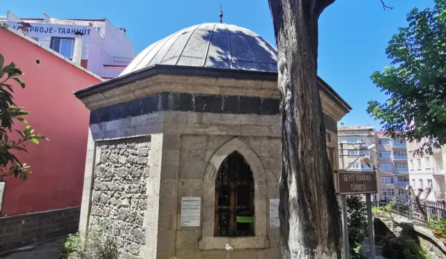 Seyyid Vakkas Türbesi – Giresun fotoğrafı