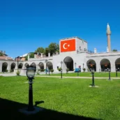 Silahtar Mustafa Paşa Kervansarayı