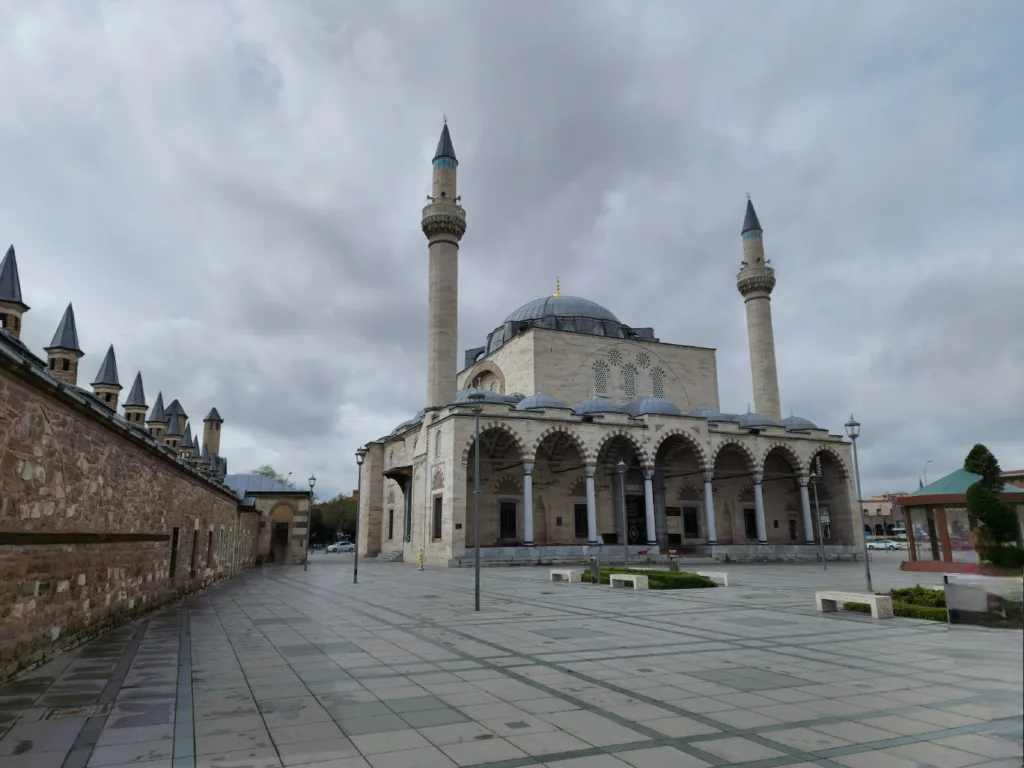 Sultan Selim Câmii – Konya
