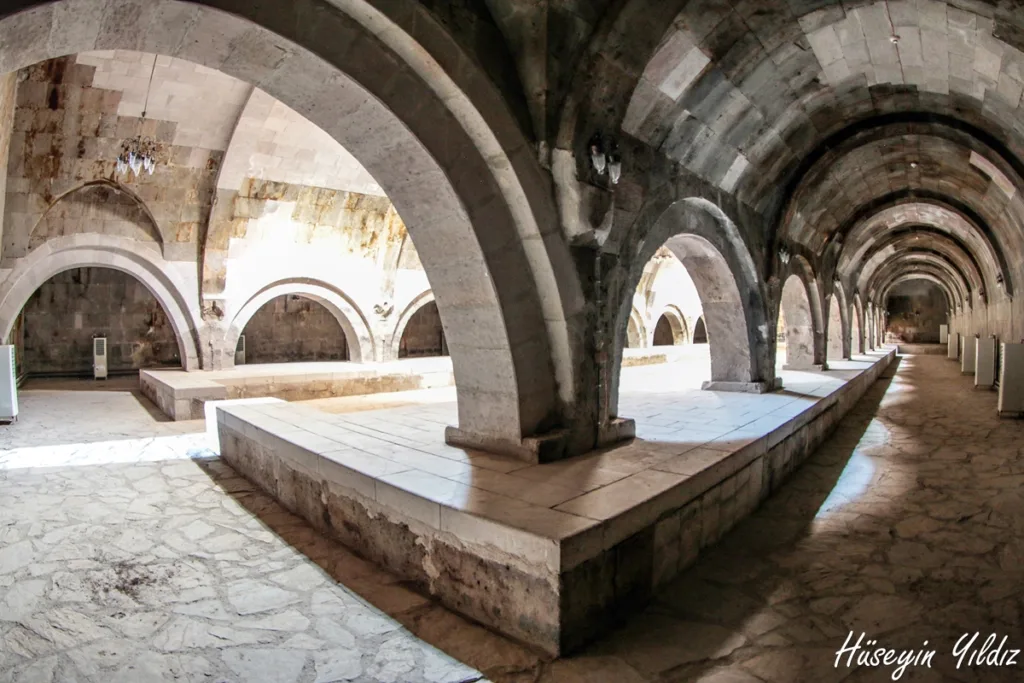 Tarihi Iğdır Kervansarayı – Iğdır