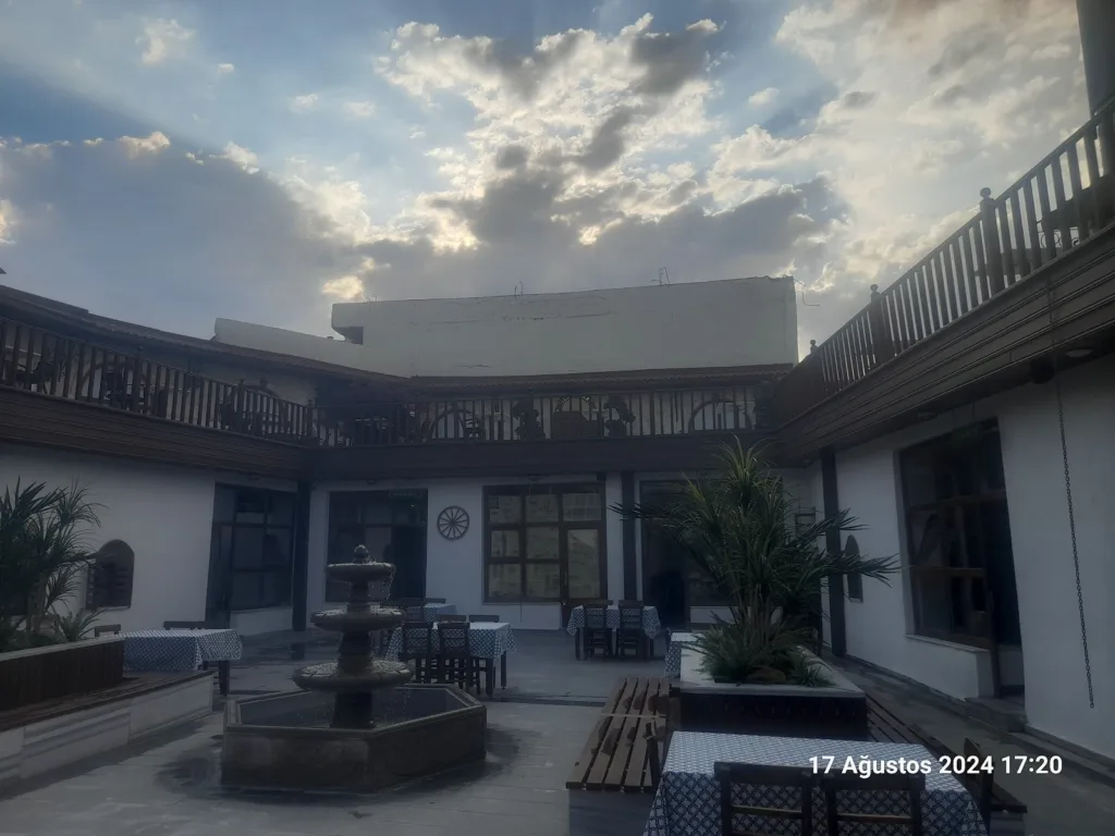 Yıldızlı Han – Muş