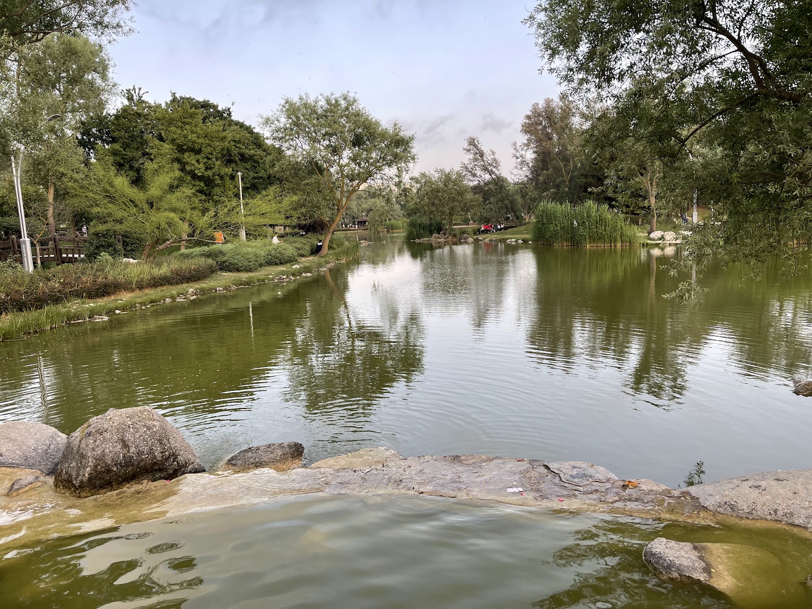Bahçeşehir Gölet Parkı