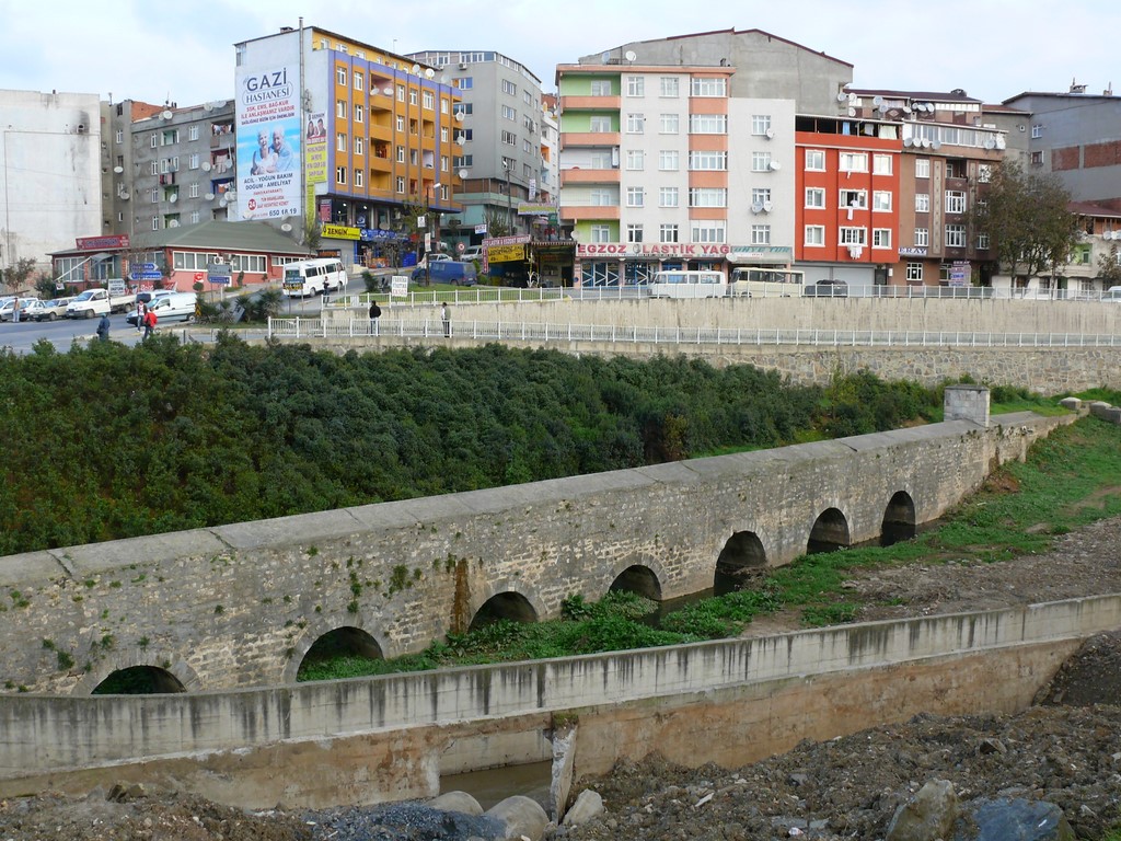 Balıklı Kemer