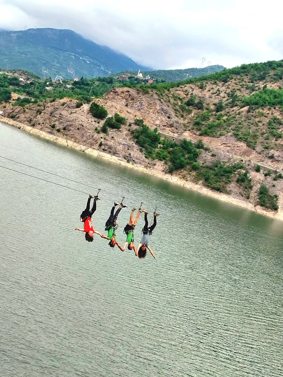 Marina Tatil Köyü & Artvin Sofrası – Çoruh Zipline