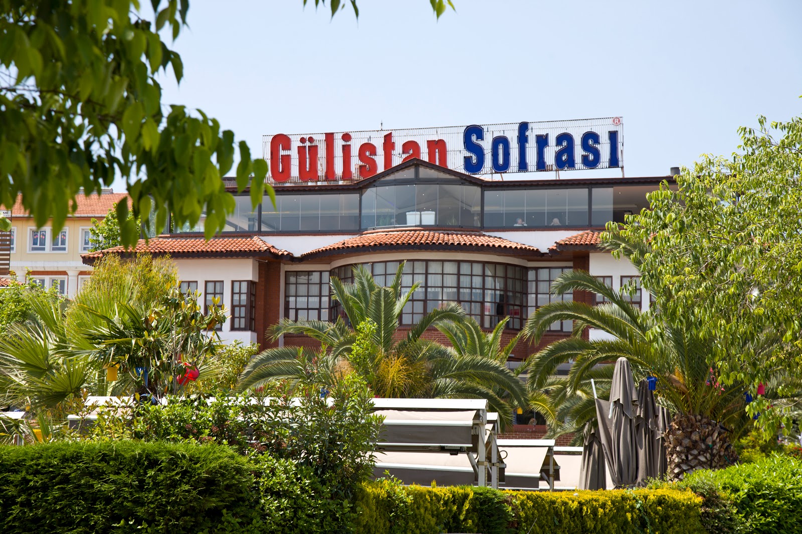 Gülistan Sofrası