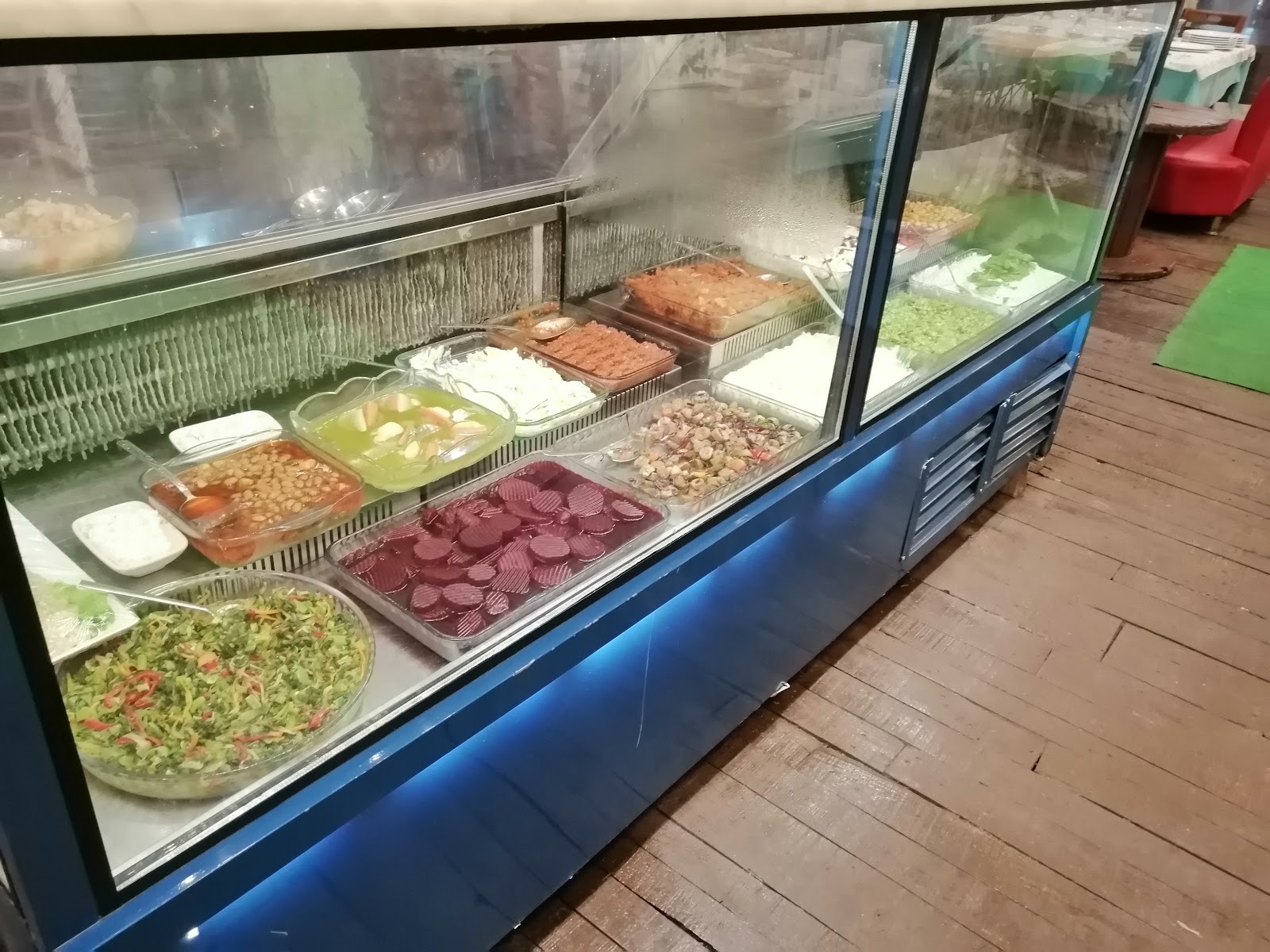 Mahidan mangalbaşı ve kahvaltı