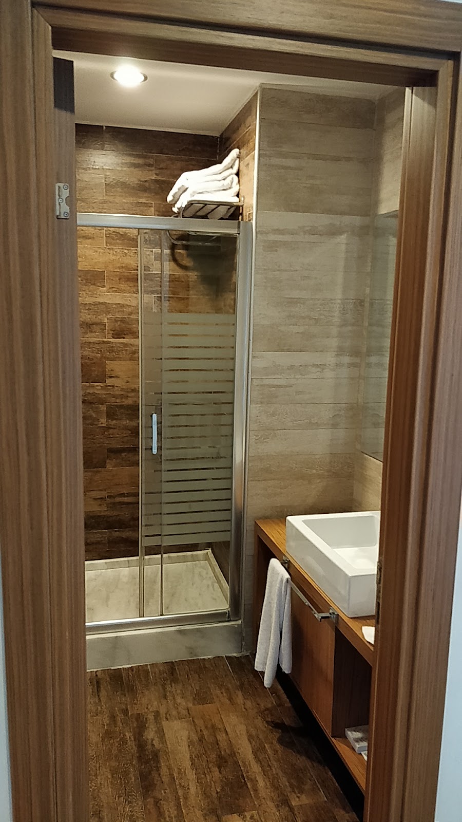 ASIA ARTEMIS SUITE