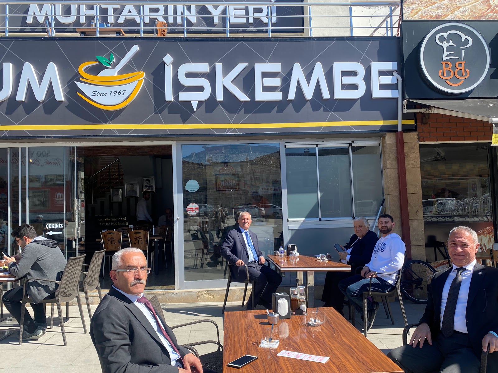 Arzum İşkembe Muhtarın Yeri