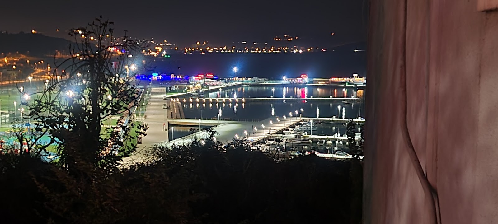 Aslan Pasajı
