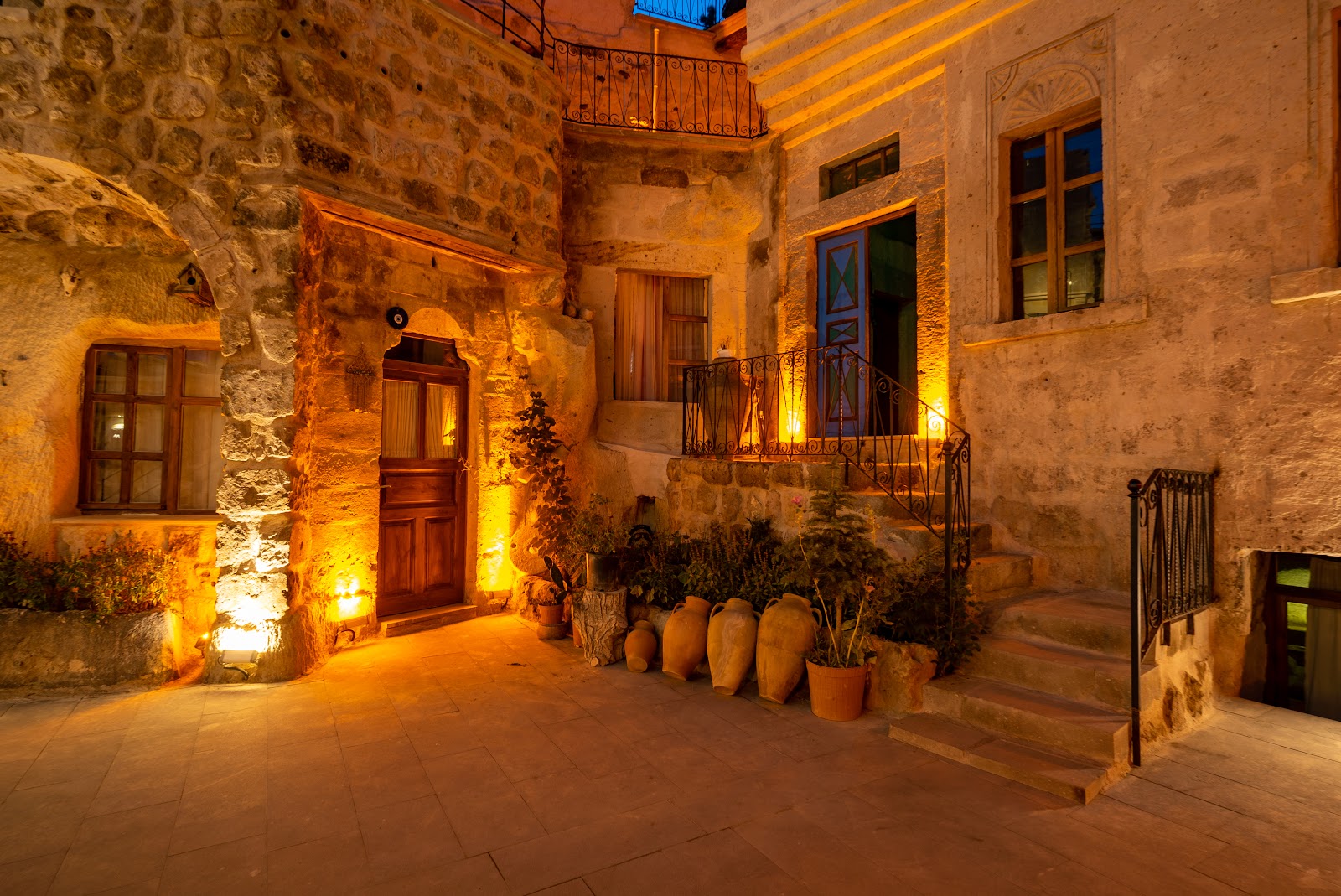 Atilla’s Cave Hotel