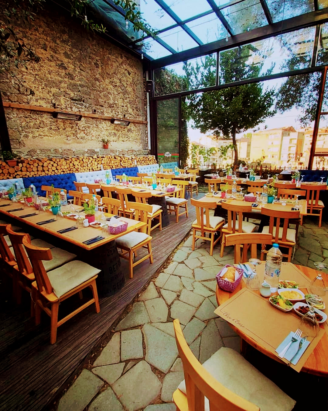 Berweuli Ala Carte Cafe Restaurant