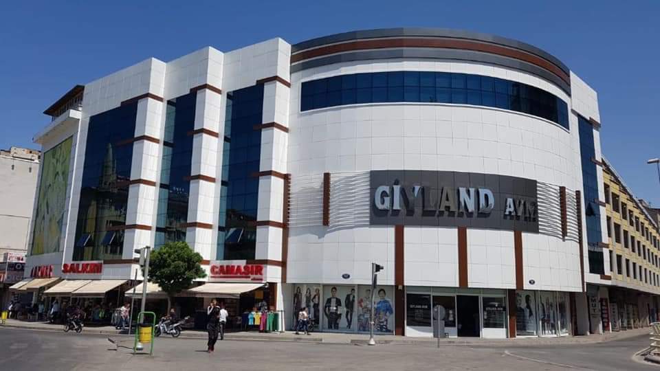 Giyland Avm