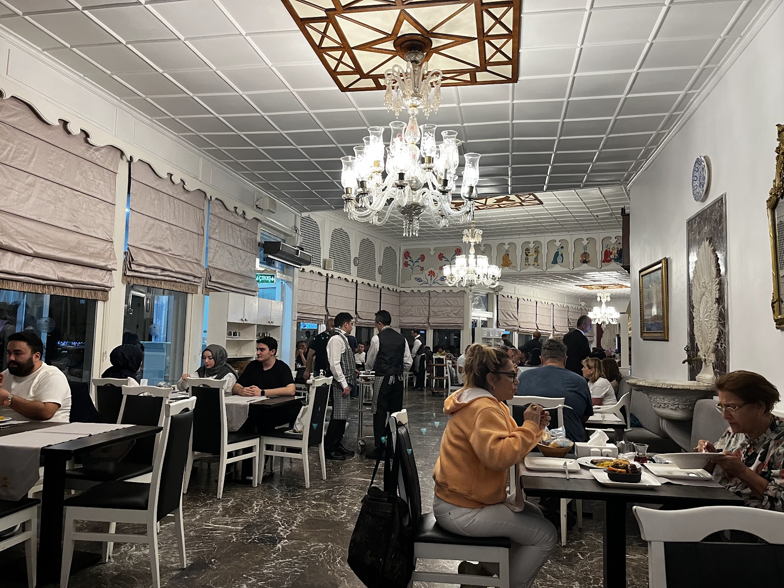 İstanbul Büyükşehir Belediyesi Çamlıca Sosyal Tesisleri