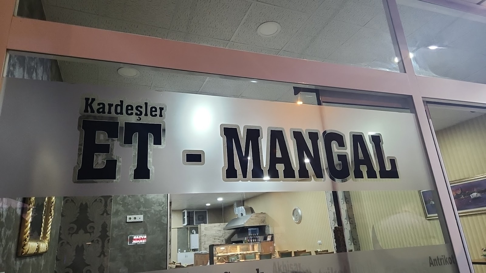 Kardeşler Et Mangal