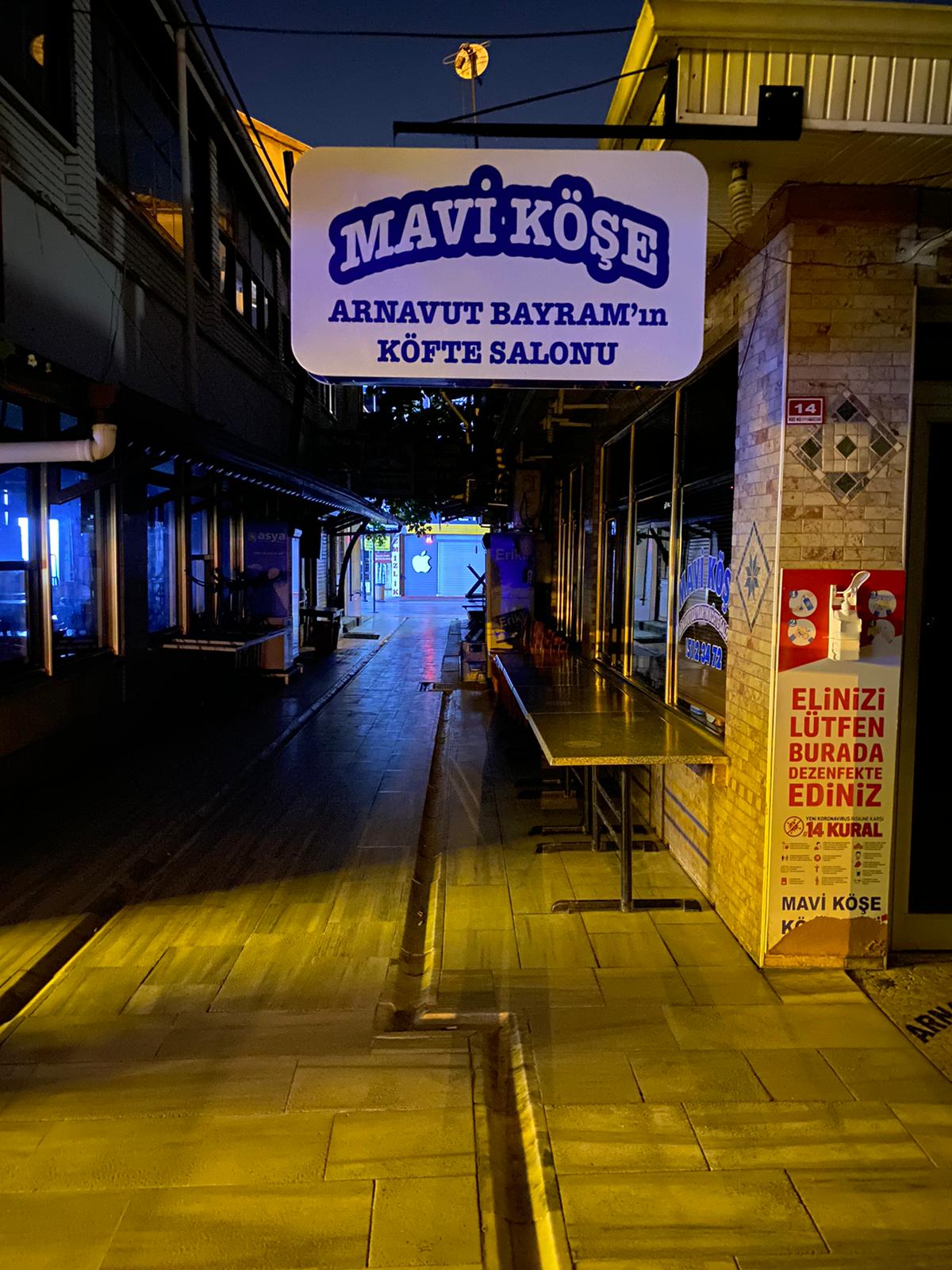 Mavi Köşe