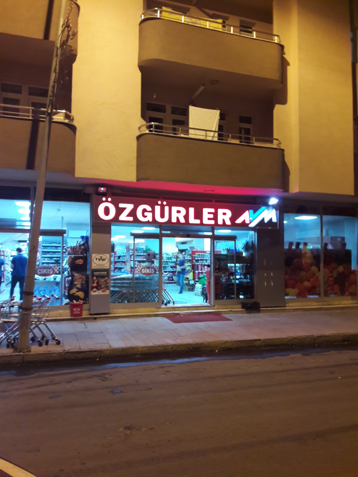 Özgürler Avm