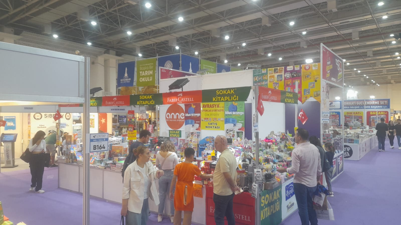 Uşak Alışveriş Dünyası
