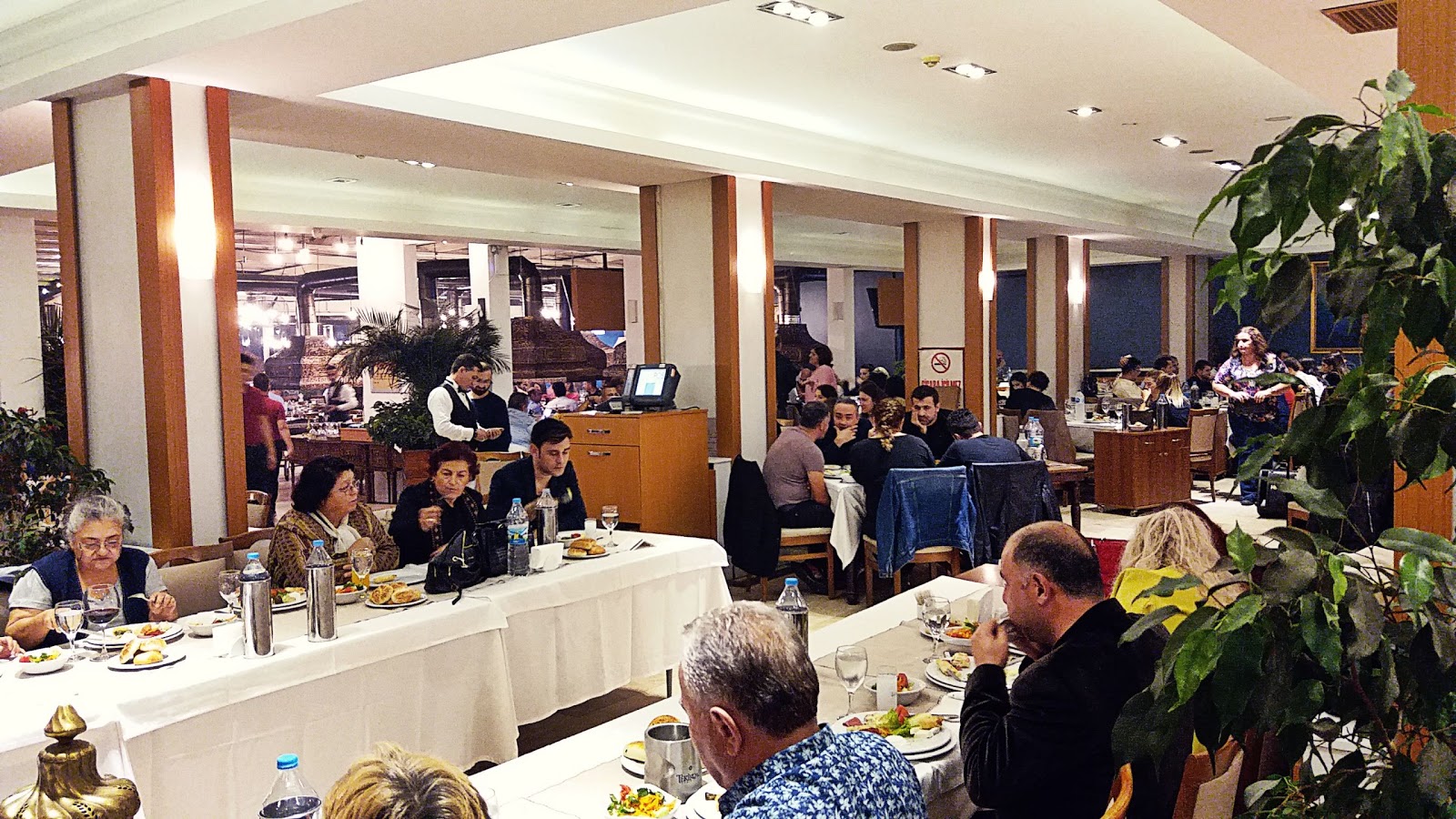 Vesta Restaurant