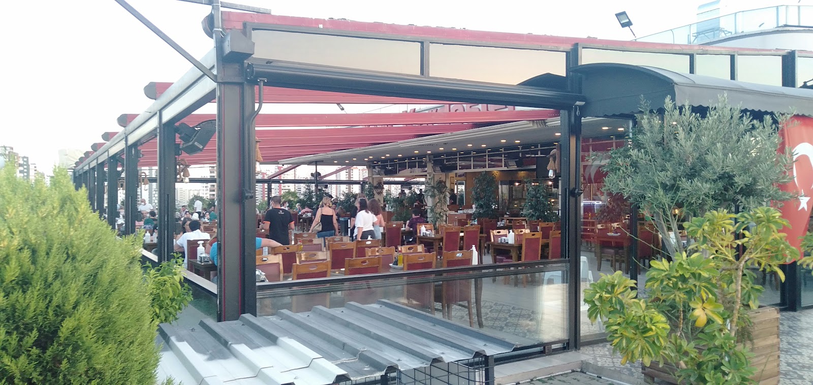 Yedi Kardeşler Restoran Kebap ve Lahmacun