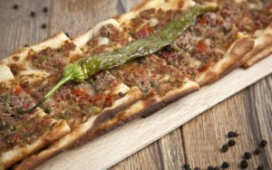 Aksaray Etli Ekmek