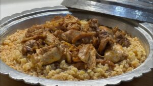 Adıyaman Sarımsaklı Tavuklu Bulgur Pilavı