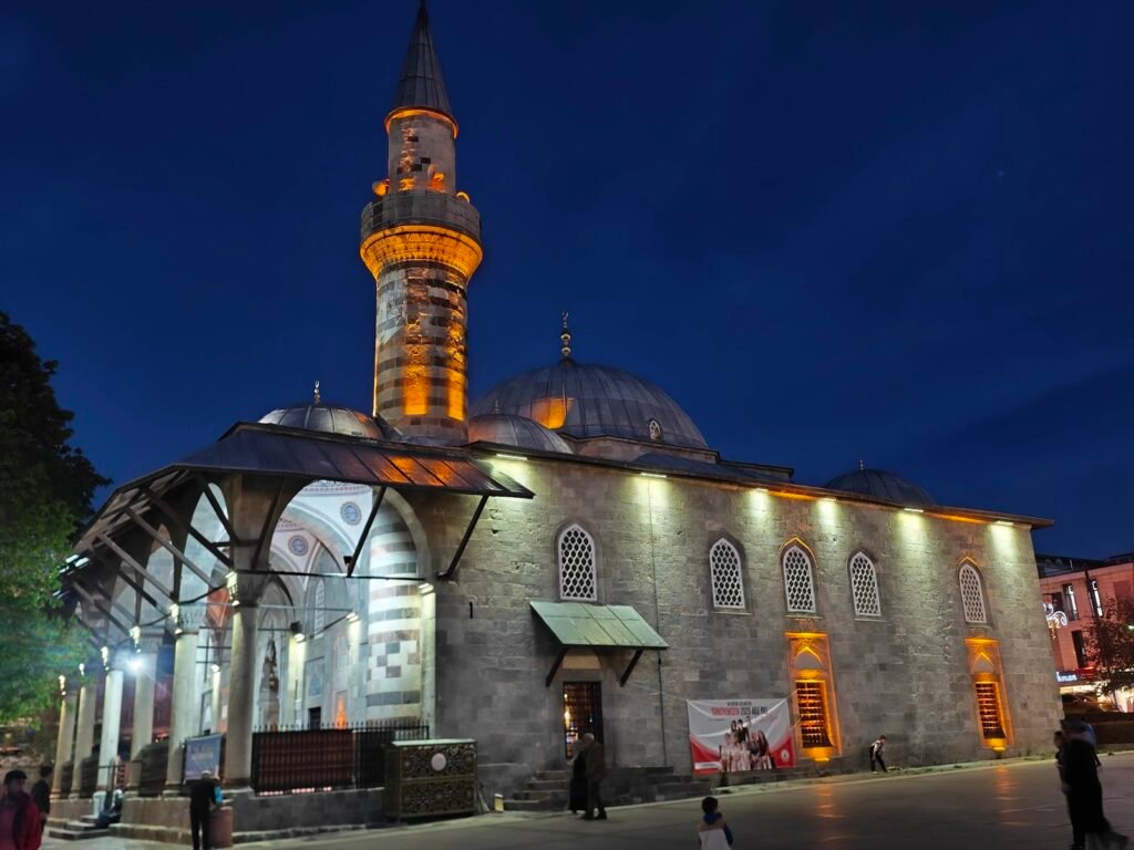 Lala Mustafa Paşa Camii – Erzurum