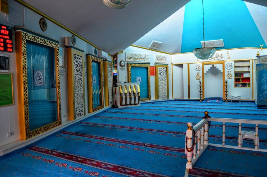 Kınalıada Camii – Adalar