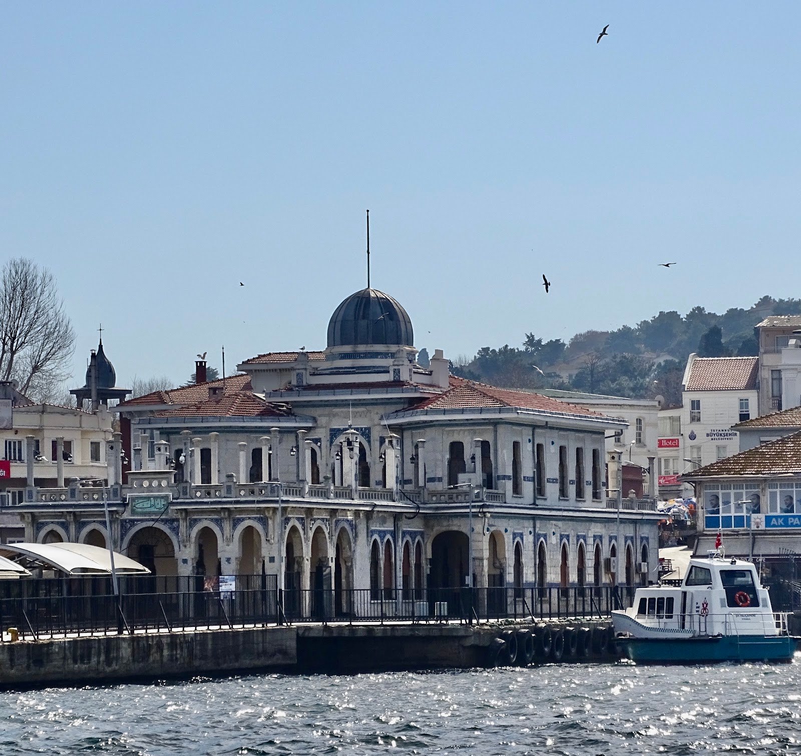 Heybeliada Vapur İskelesi – Adalar fotoğrafı